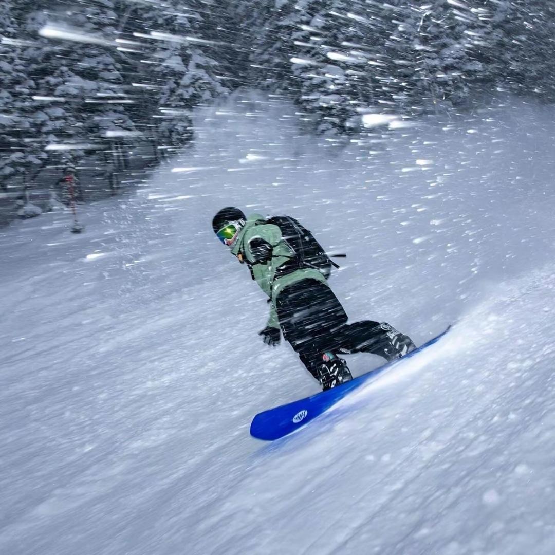 飞衡ski🏂（棋盘山滑雪教练约课）