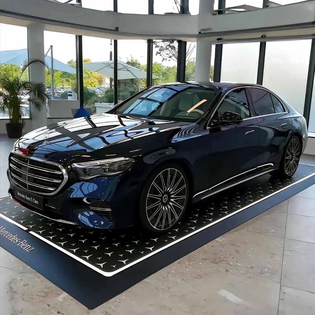 曲靖广驰二手车小夏