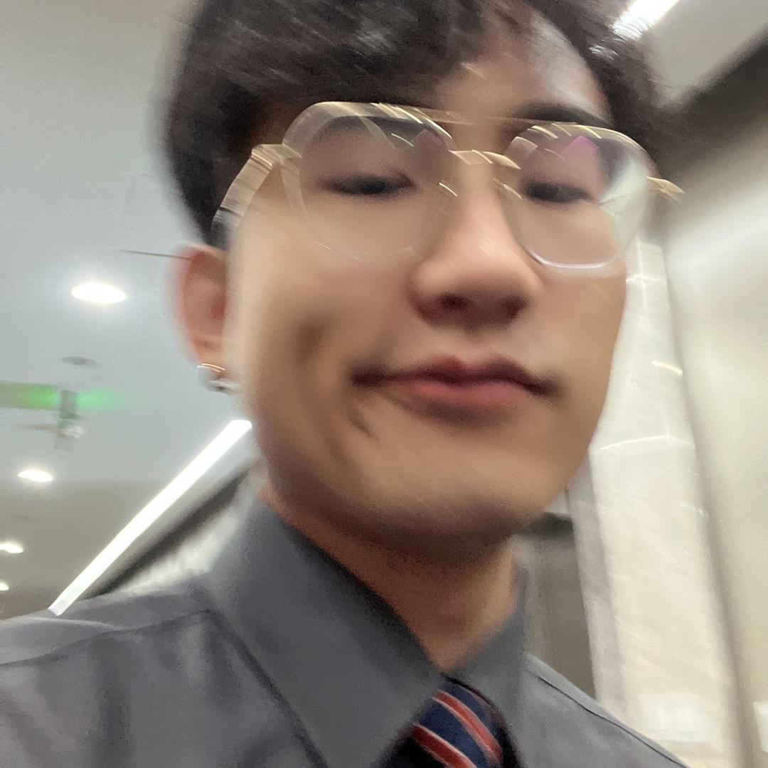 你别叫登老师