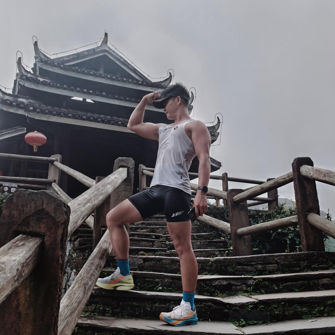 A雷⚡神