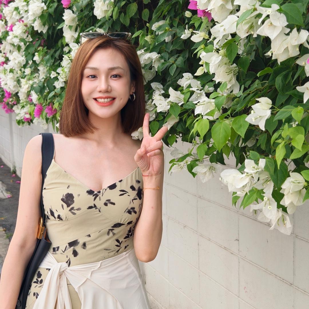 麦-
