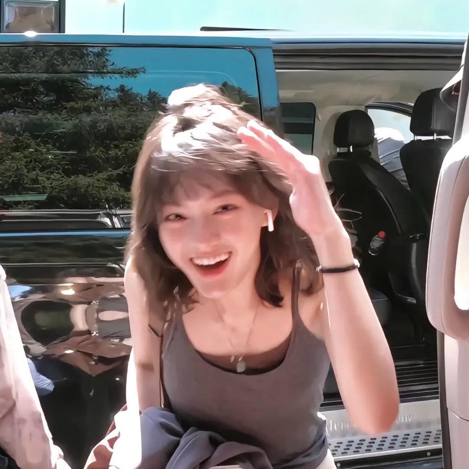 李33