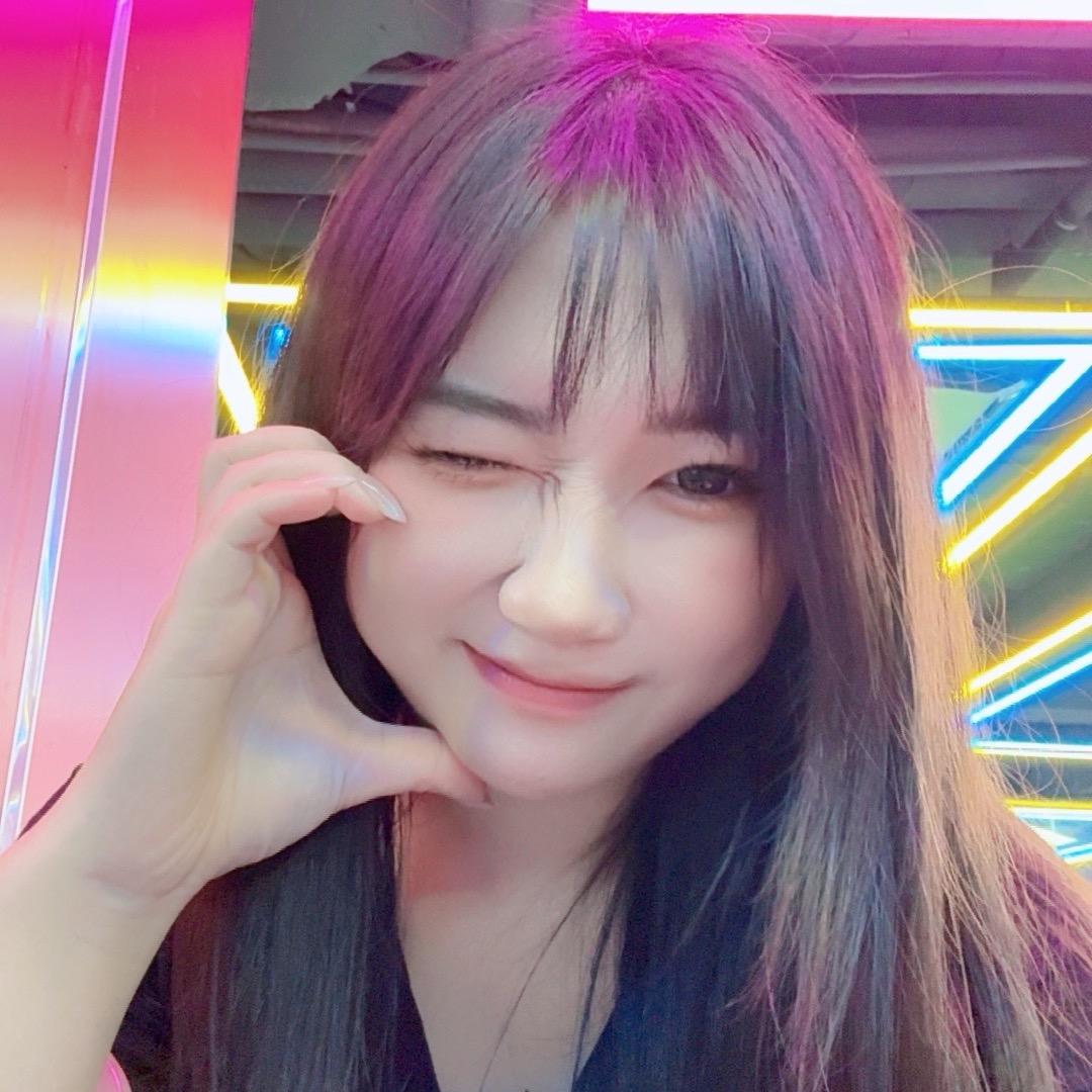 菠萝心呀
