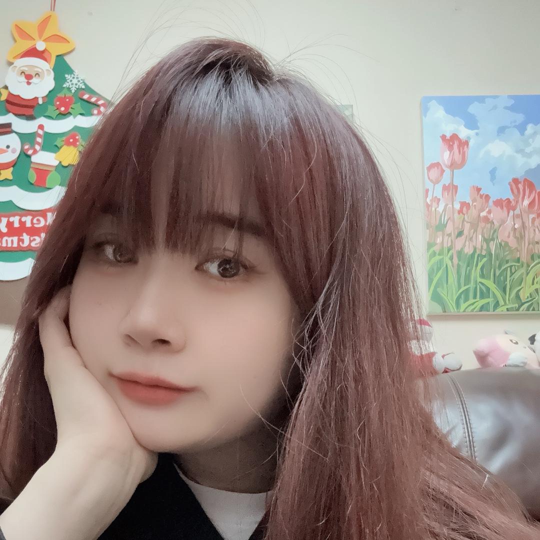 草莓欧尼