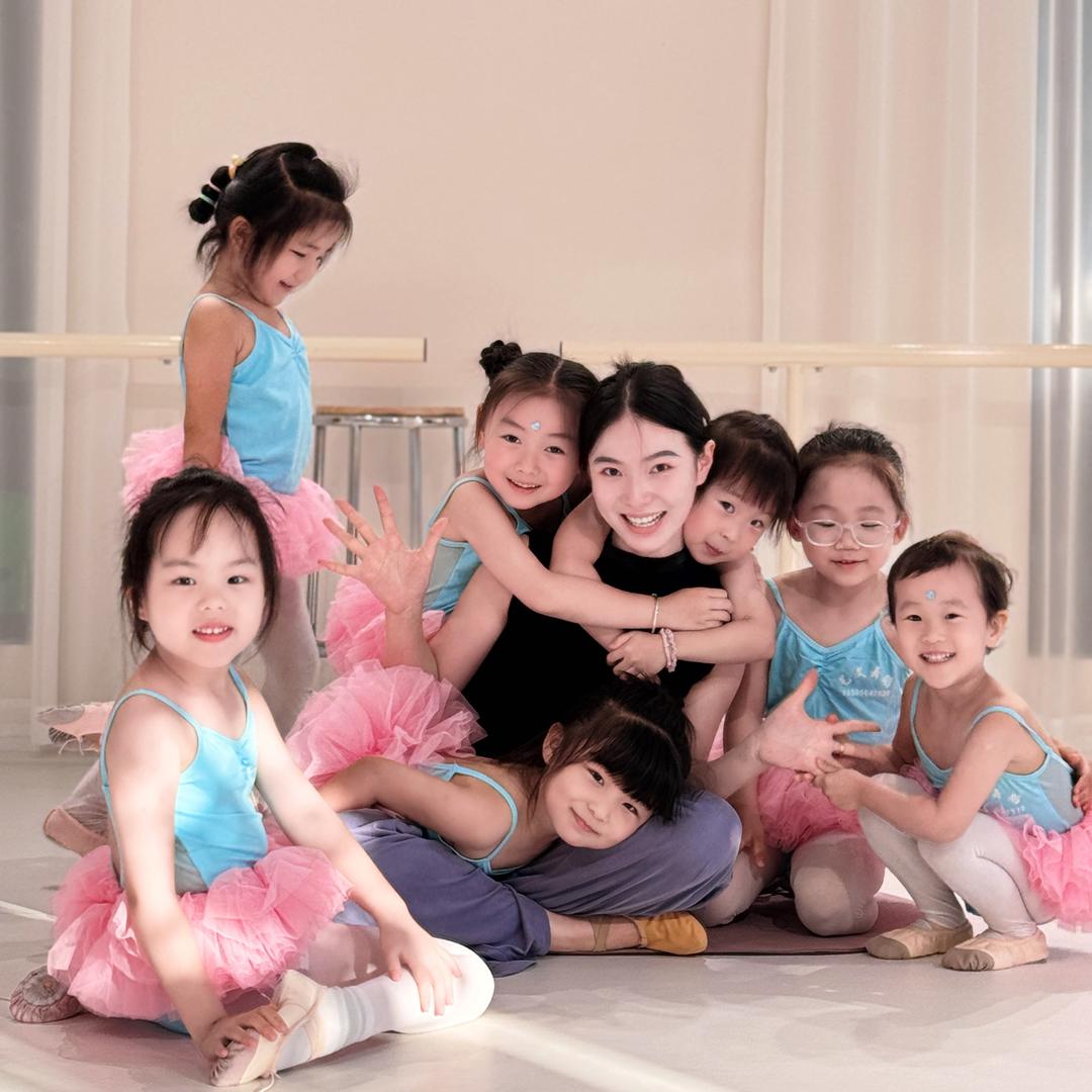 艺文舞蹈（华邦）