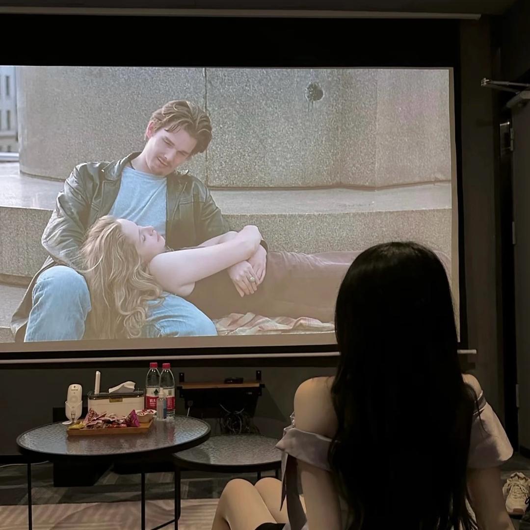 尔语新奇体验馆🪐