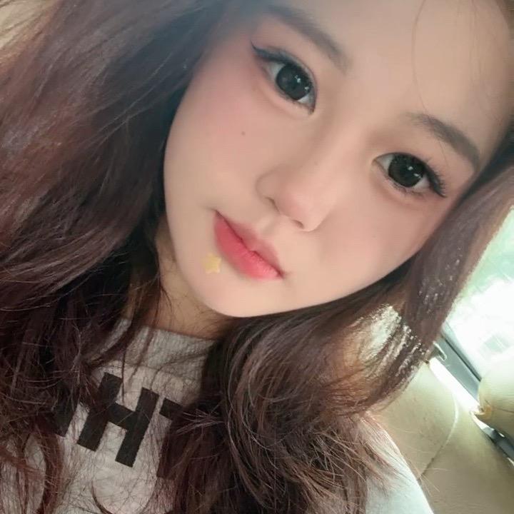 柳如烟.