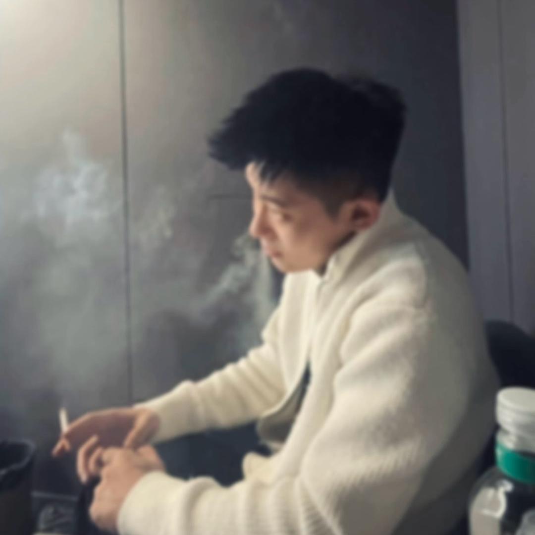 会飞的李刚大王