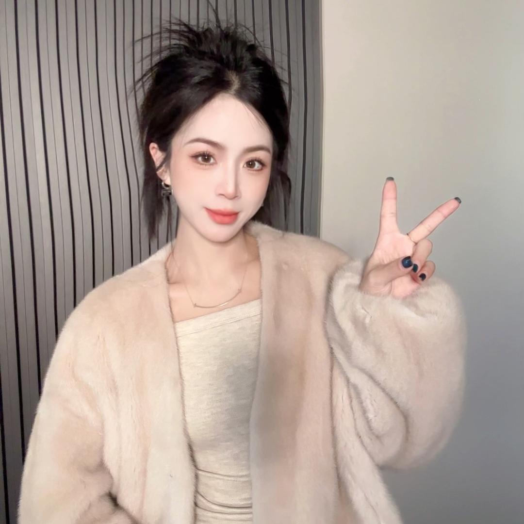 绒美女装