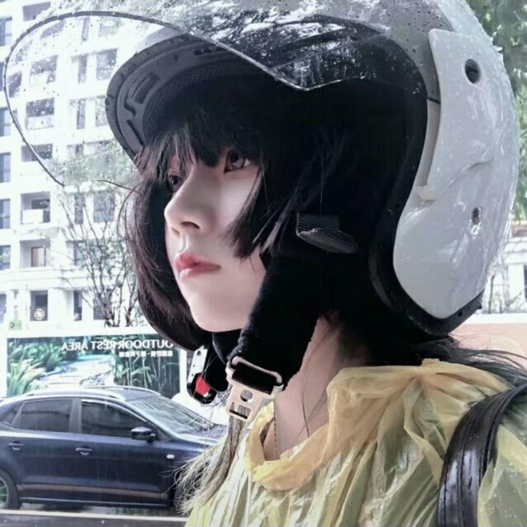 爱吃甜食的女孩