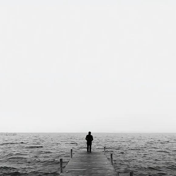 何须相思煮余年