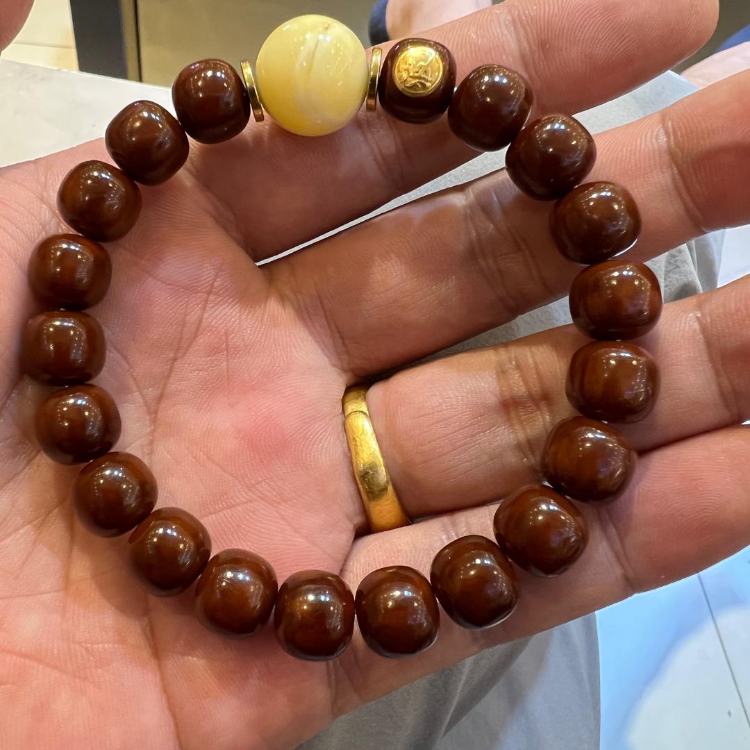 小波琥珀蜜蜡珠宝（文玩配饰）