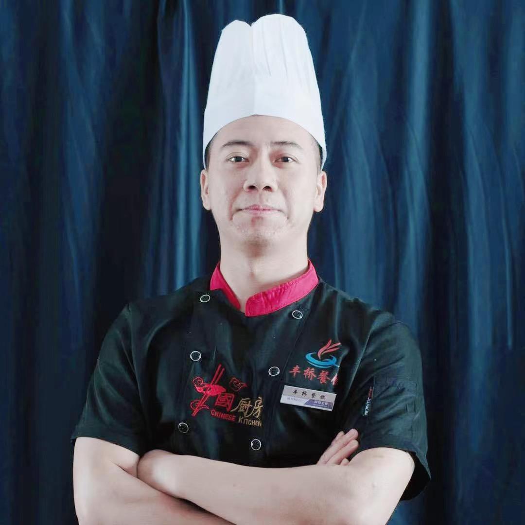 小文很勤快@