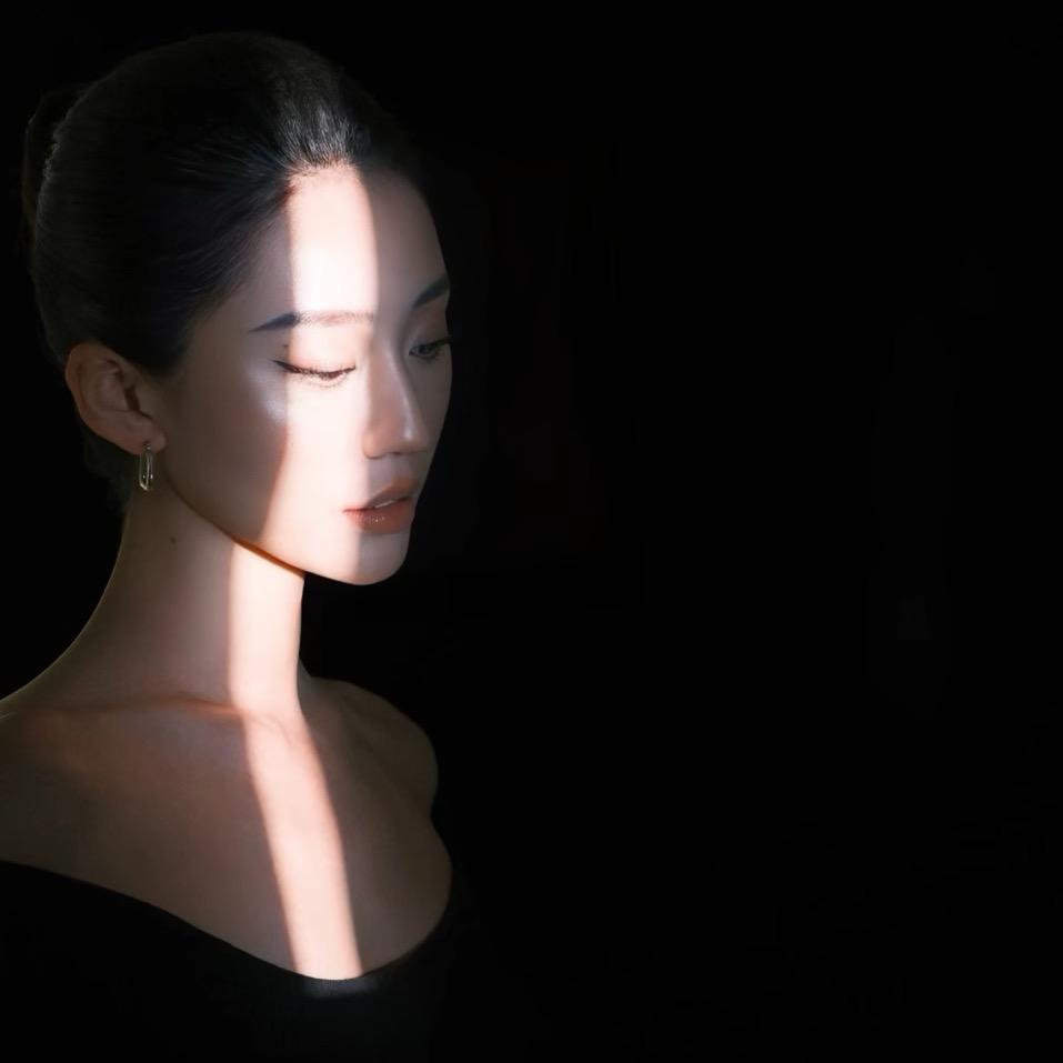 孟薇的薇-
