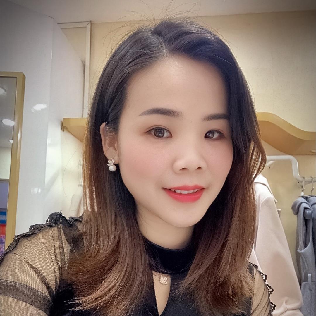 咔朵琳女装工厂店