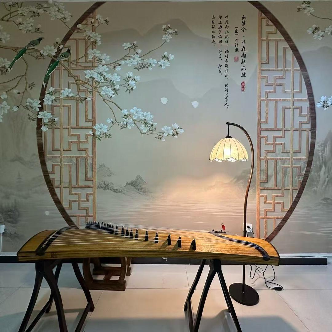 教古筝的郑老师