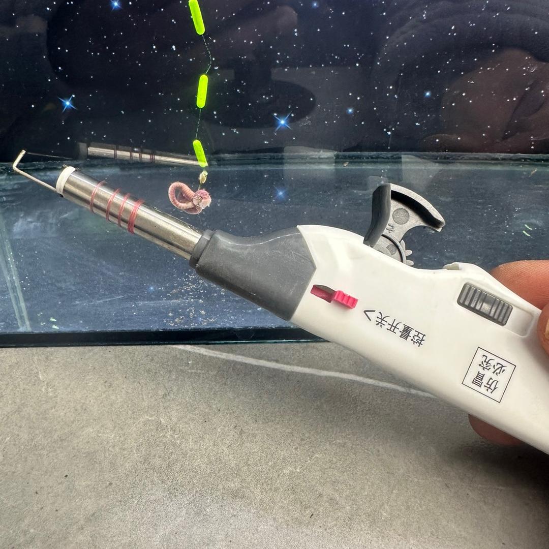星娴渔具上饵器