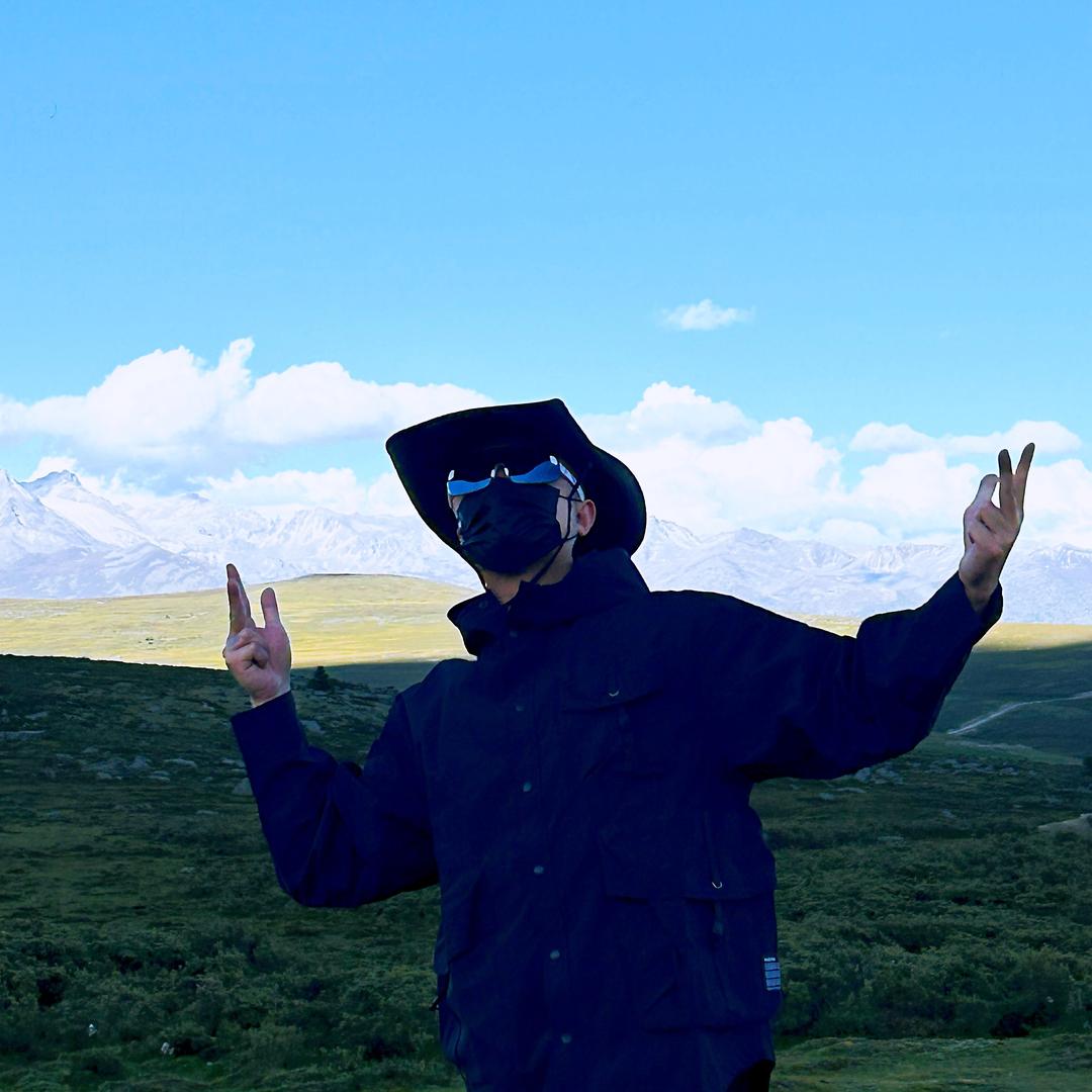 不务正业的大表哥