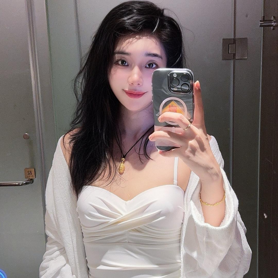 倩倩🤍