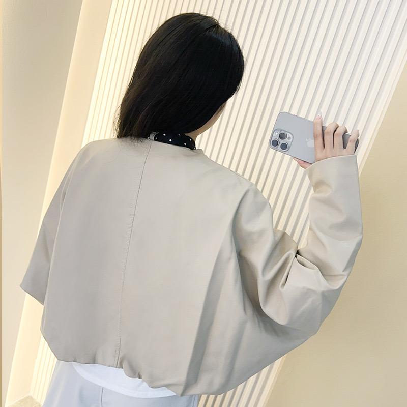 且妍女装