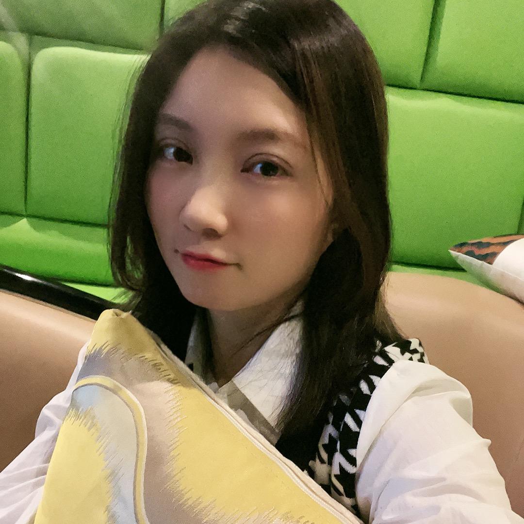彩维