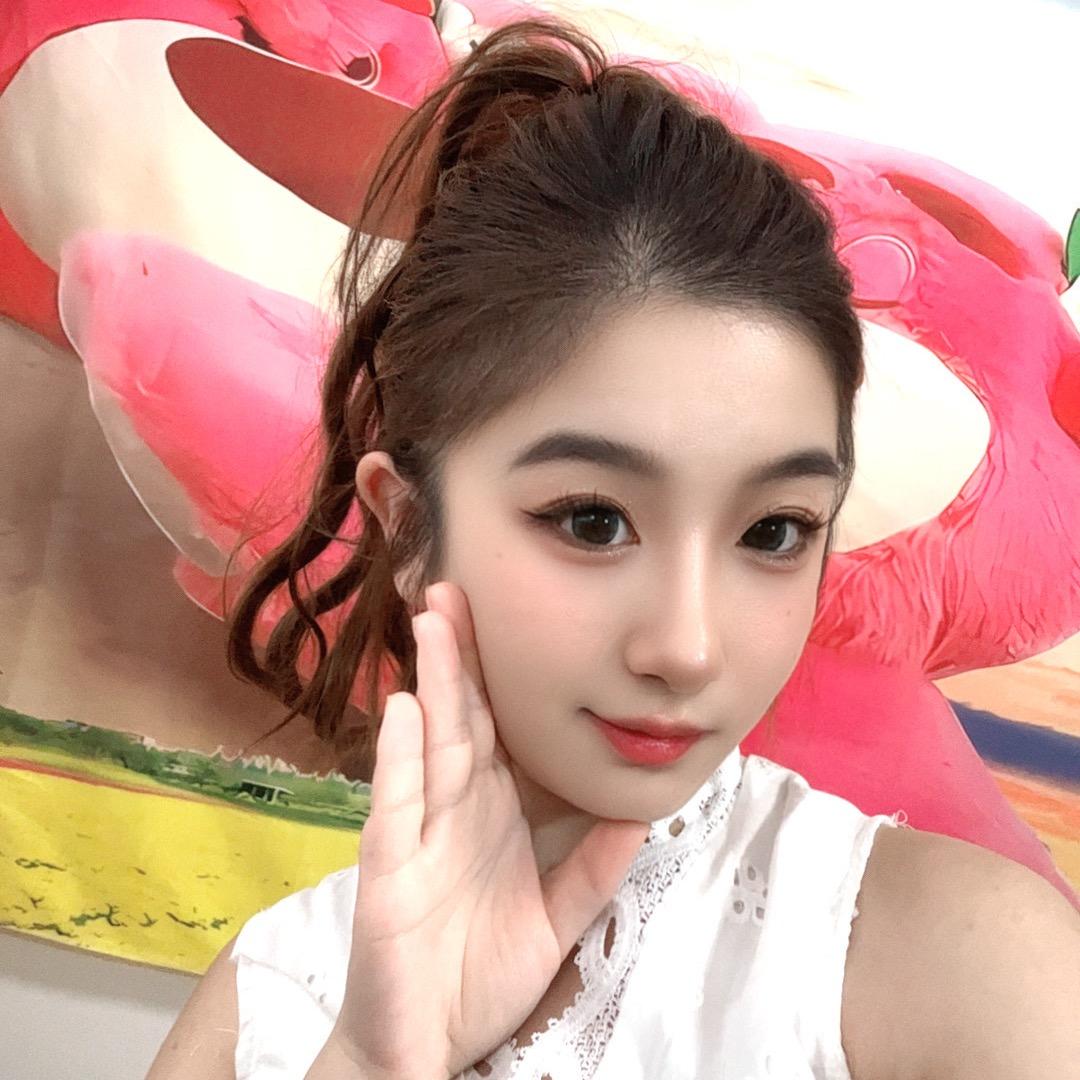 村里的阿庆嫂