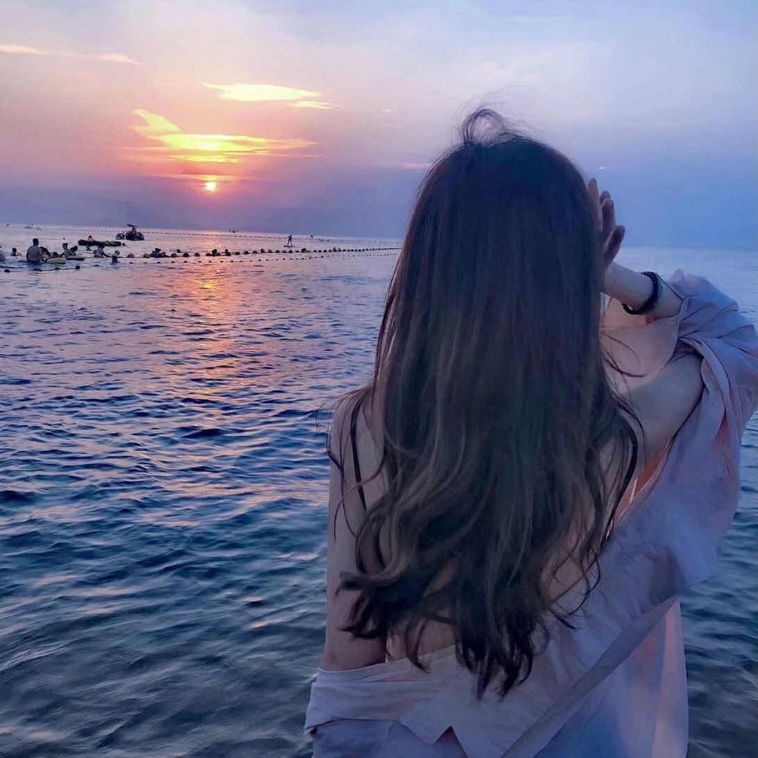 小謝会发財.ㅤ🤔