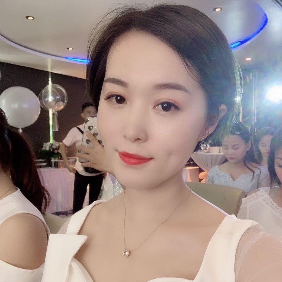 酒窝曼曼
