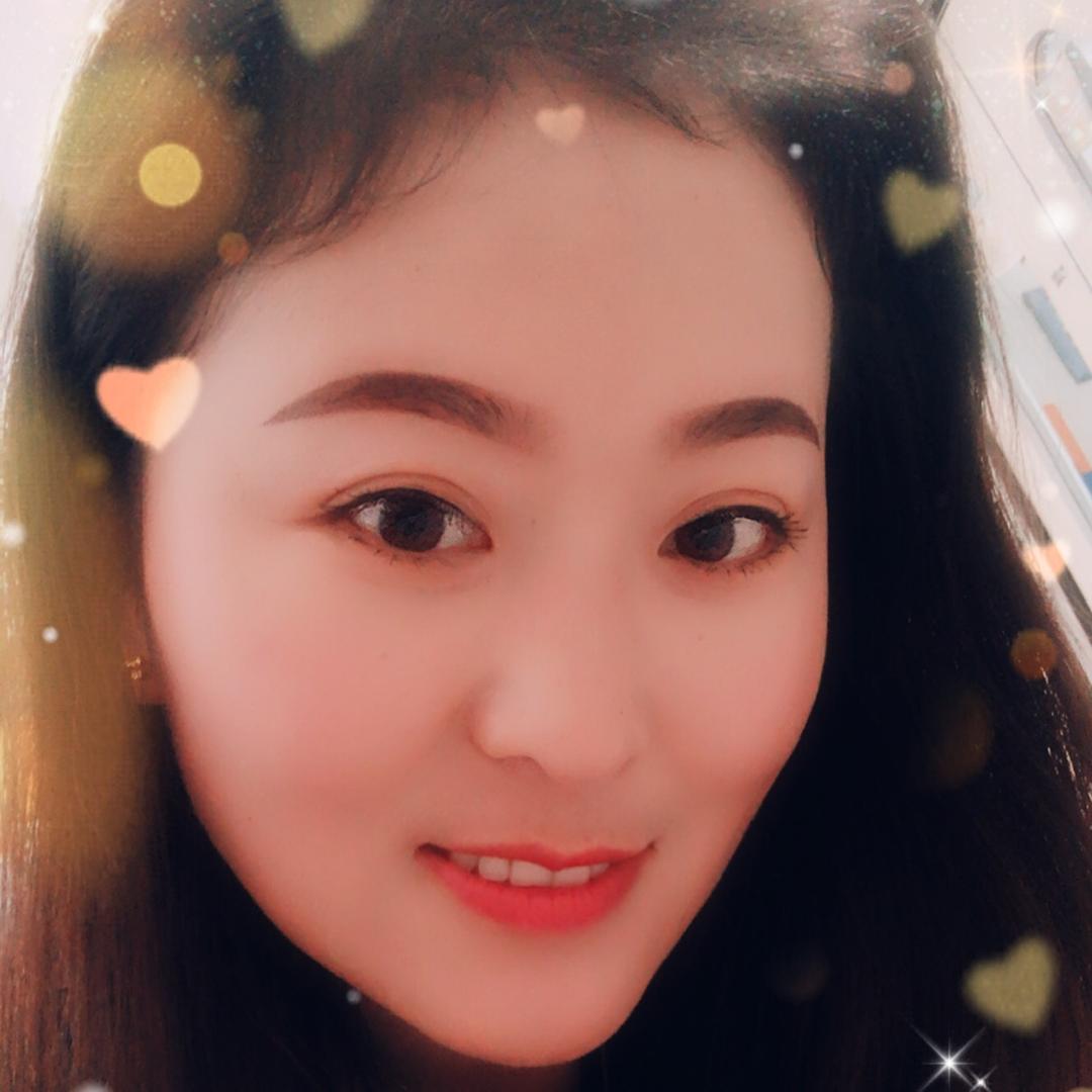 🌿凤梨🌿化妆美睫美甲
