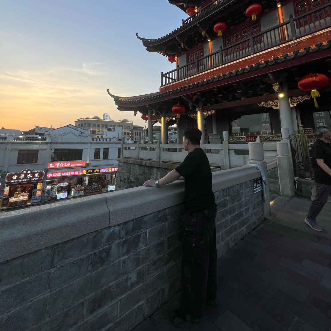 努力的男人最帅