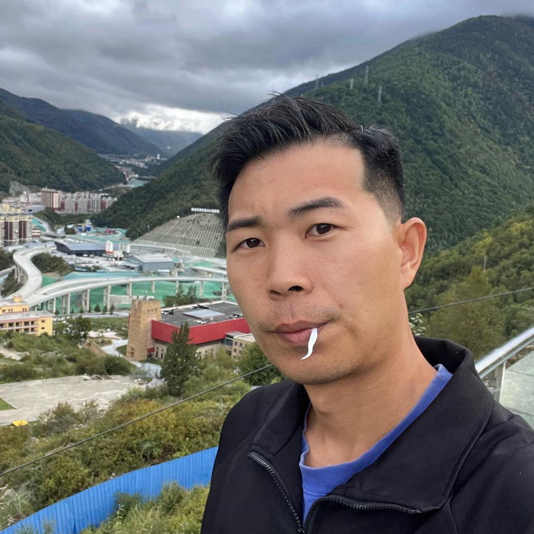 户外松崽