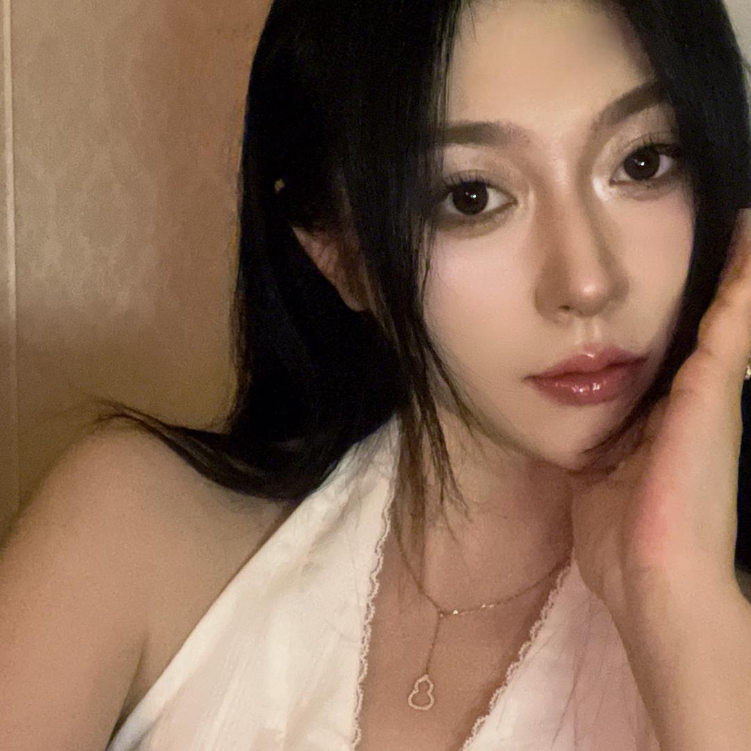 智博表妹.