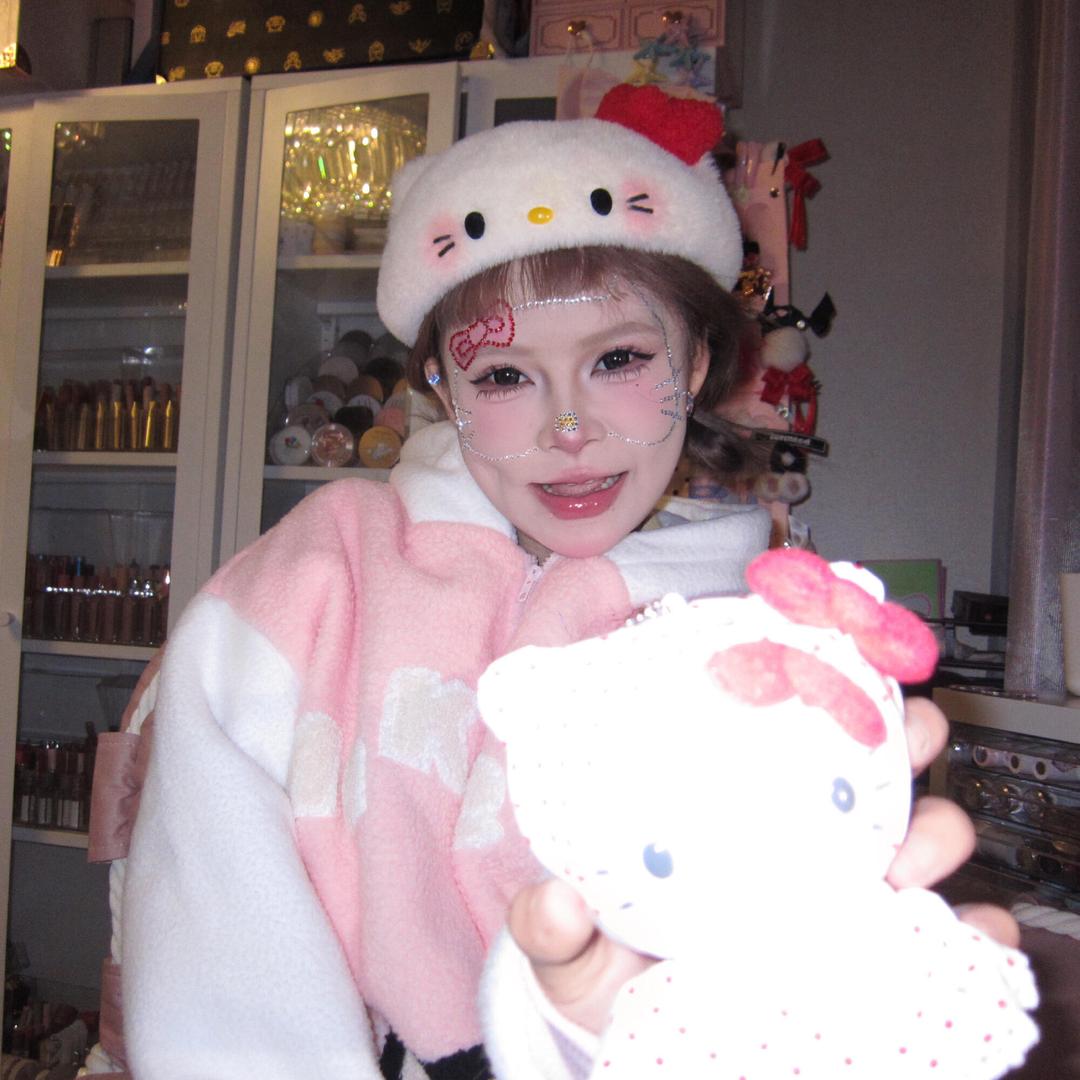 花不啦茜「BC」💚