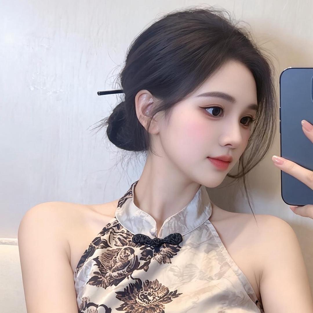 黄女士 （黄懿航）妈妈