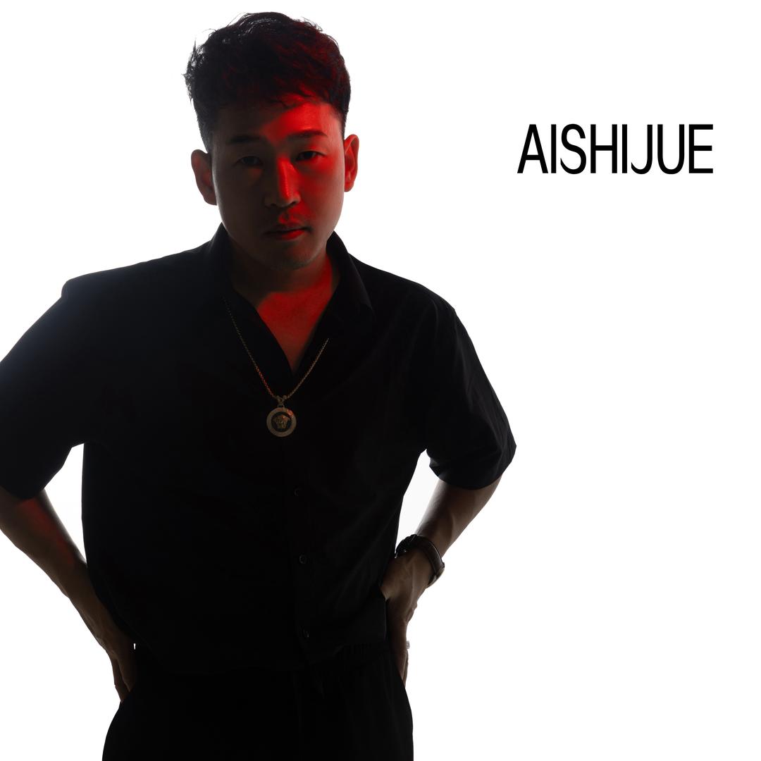 爱视觉婚纱摄影官方号