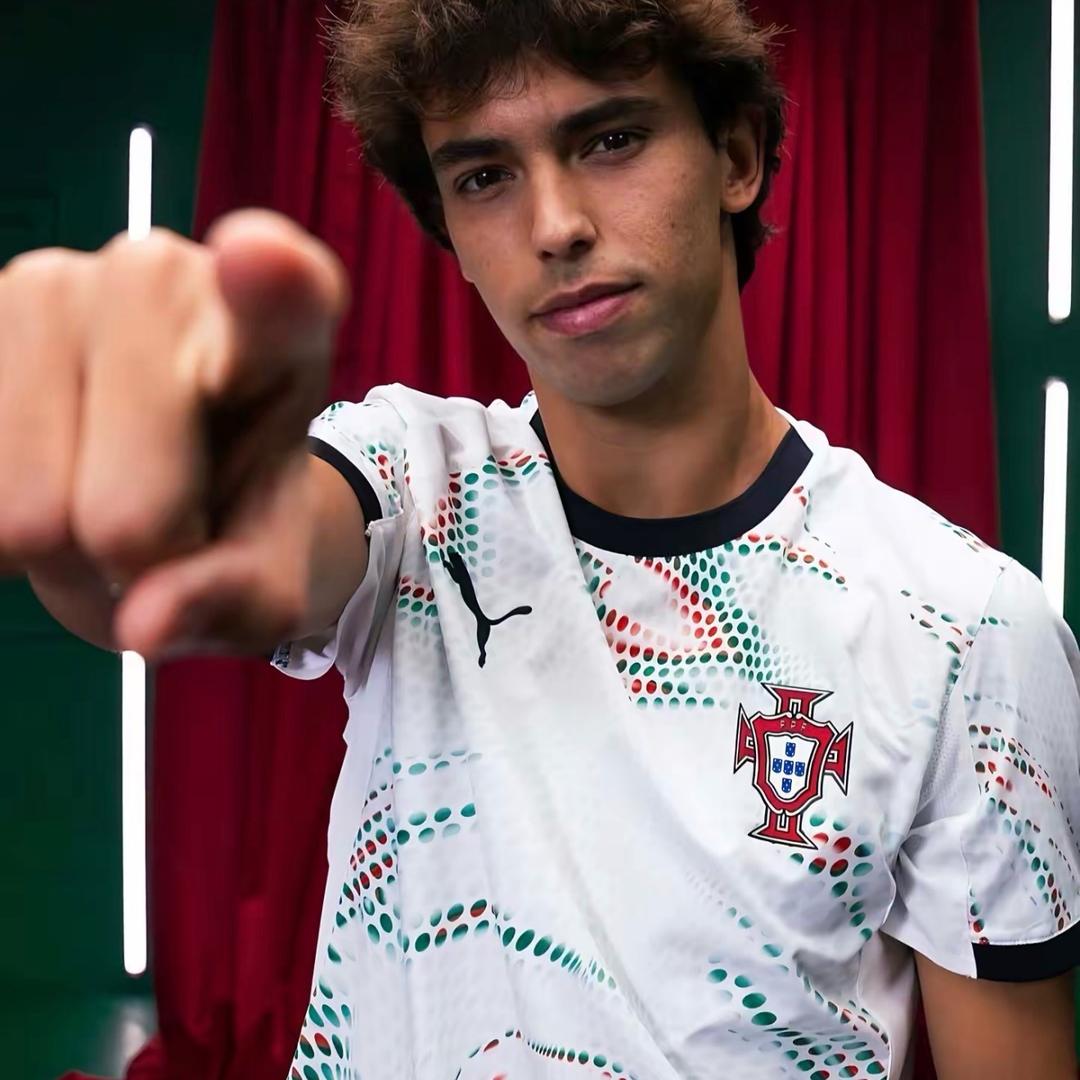 João Félix 11