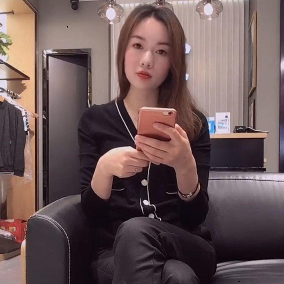 水富利郎小姐姐容儿