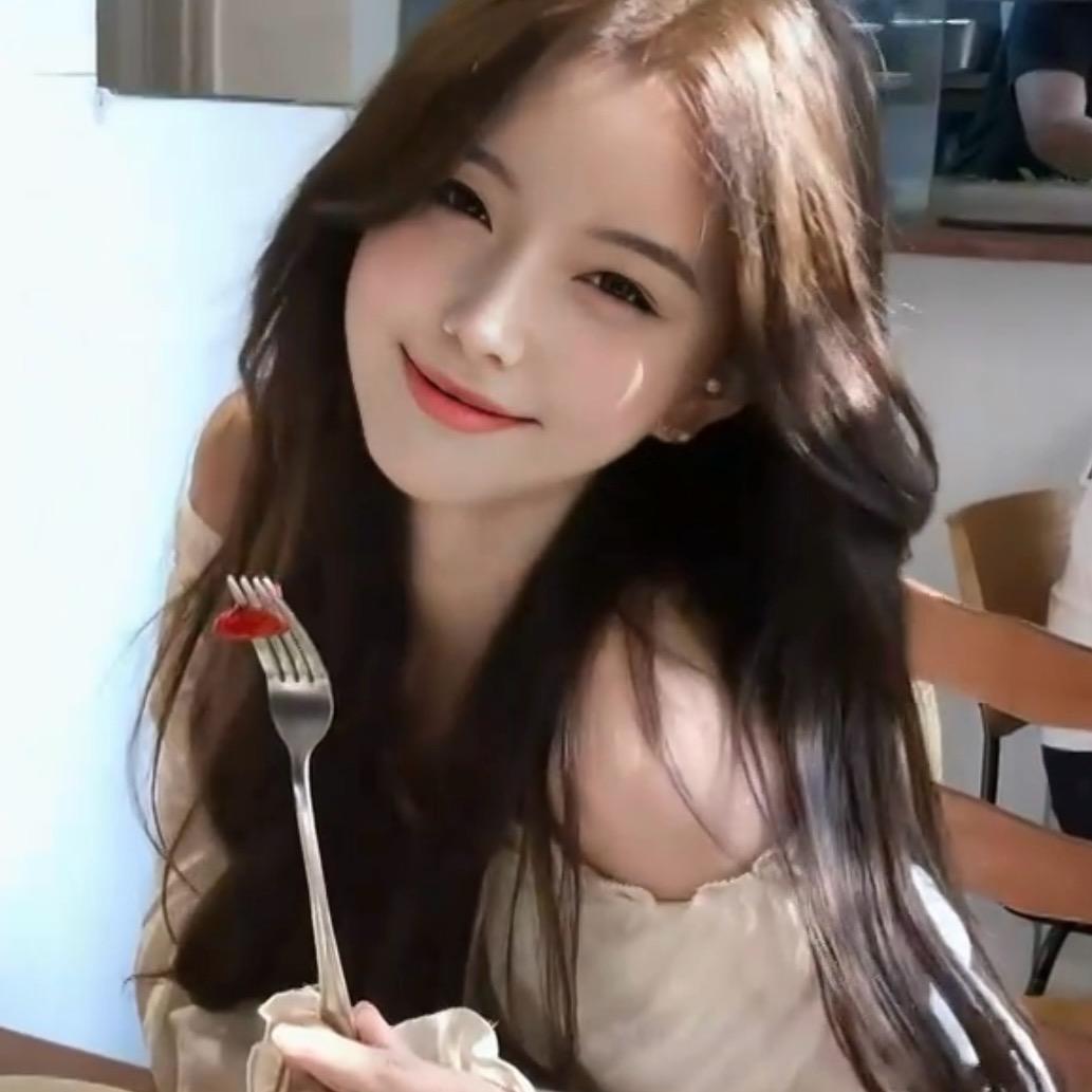 淡然🧜🏻‍♀️🧞‍♀️