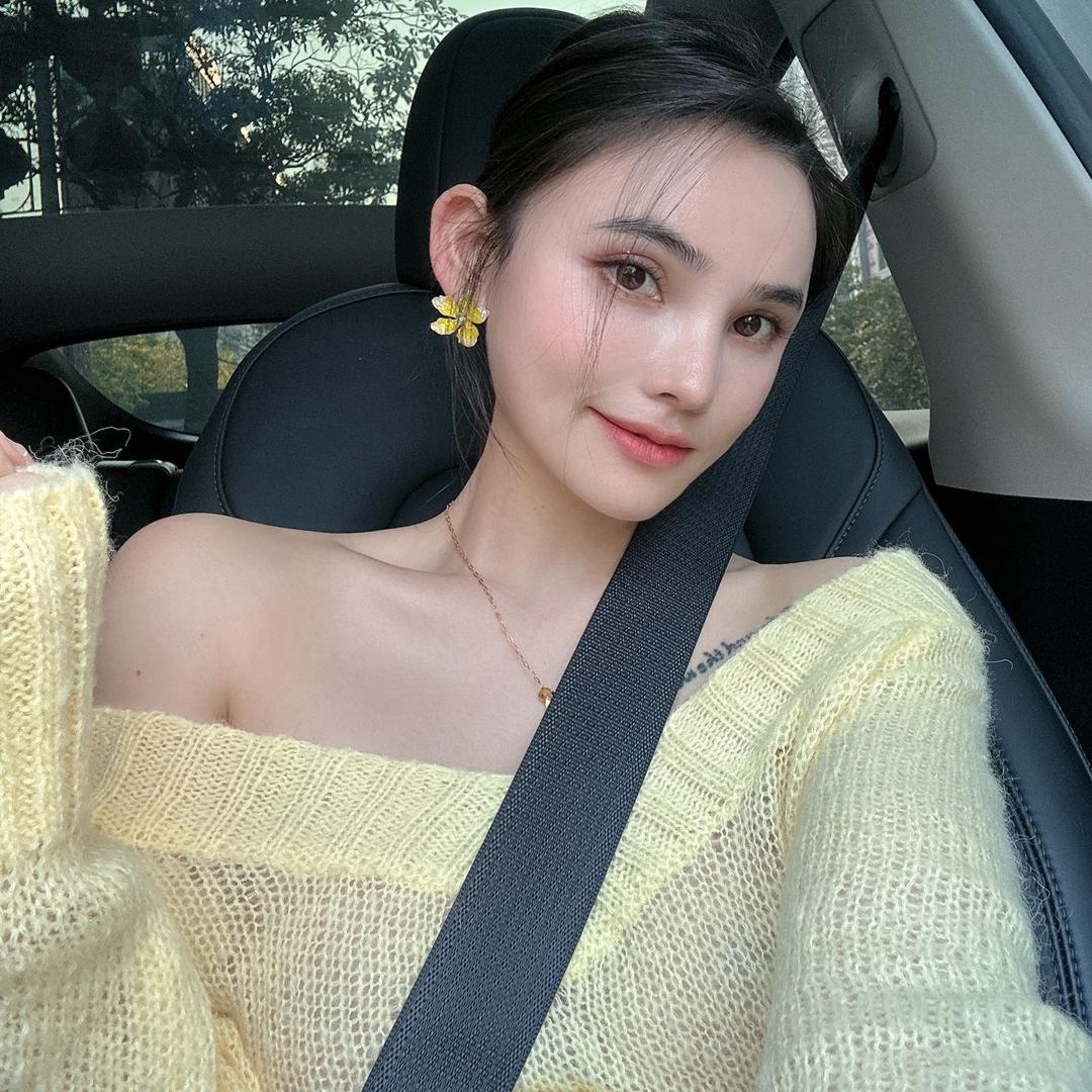 🦋小小人🍧