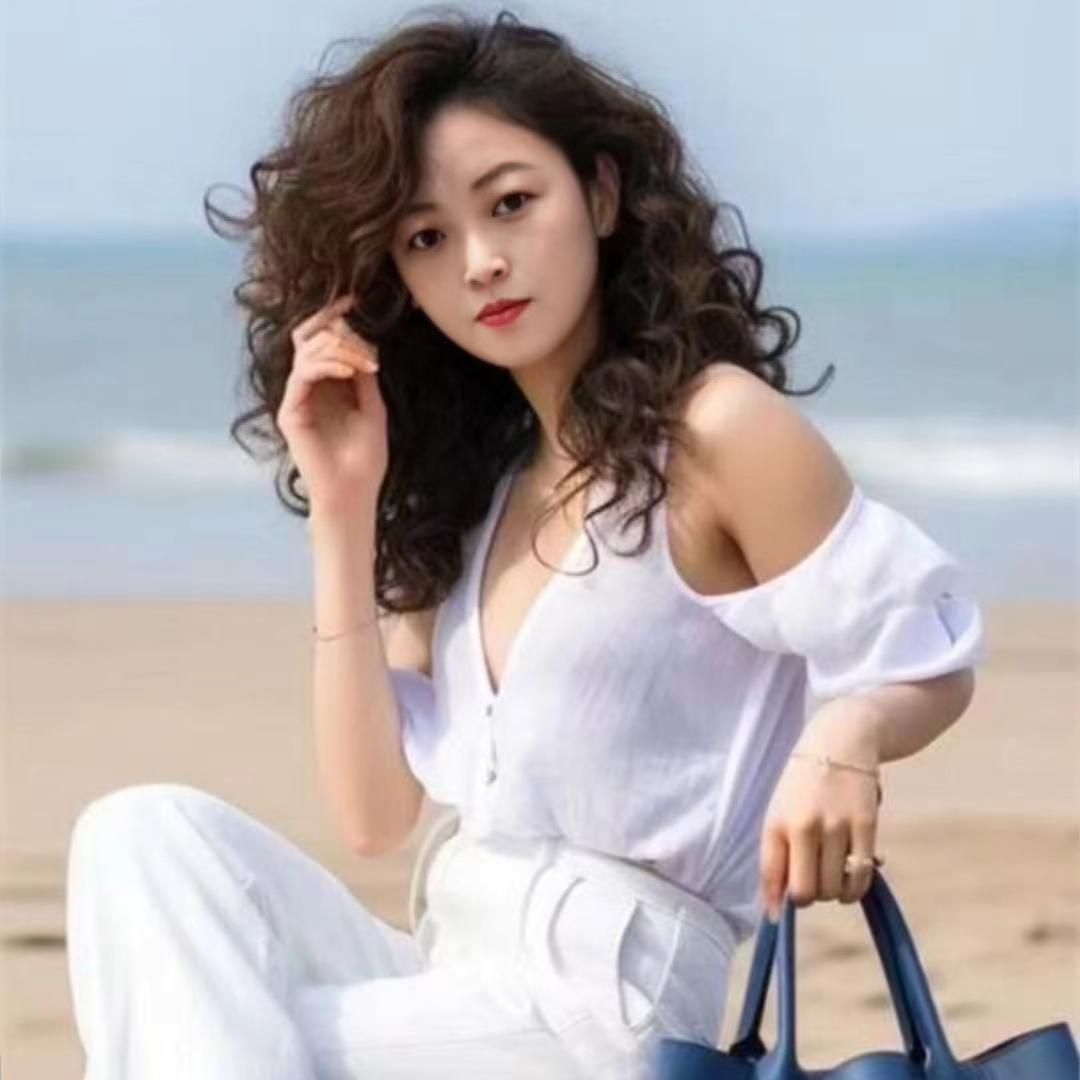 靓女