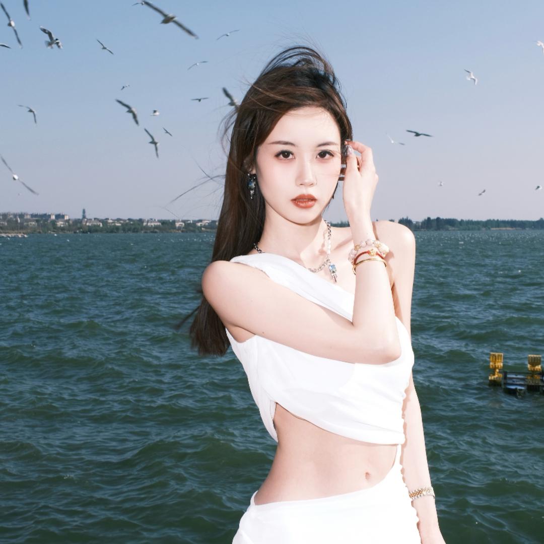 金金天天看烟花