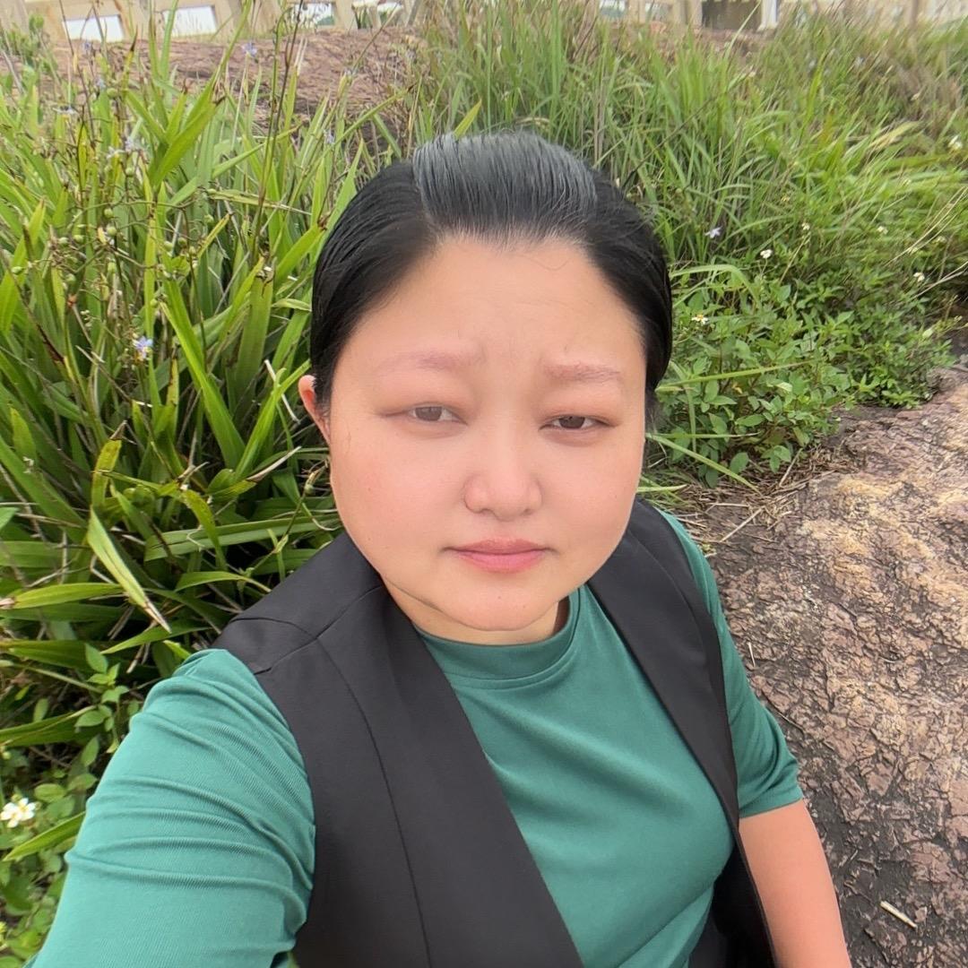 摇摇，，，