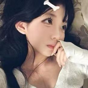 ⁸