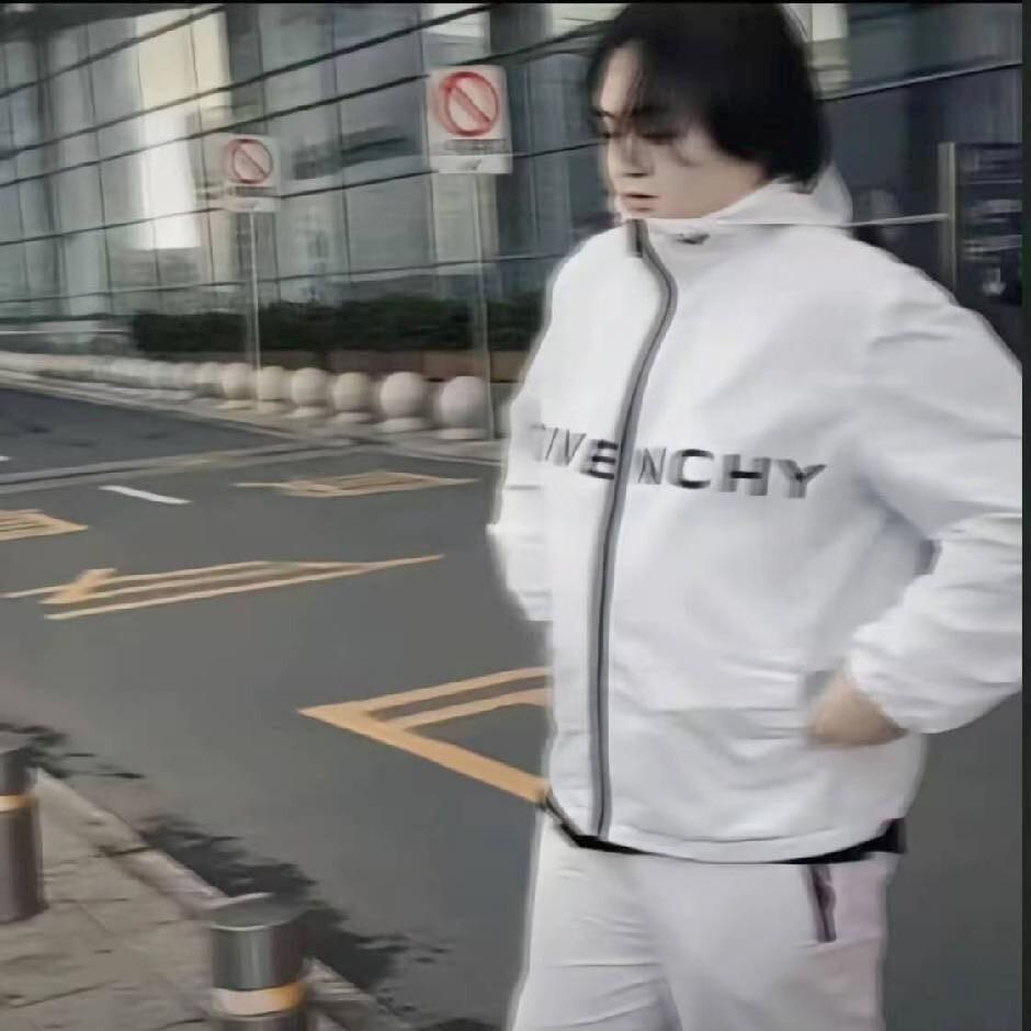 快乐的张