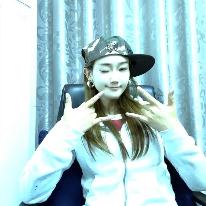 སྒྲོན་མ།🌷
