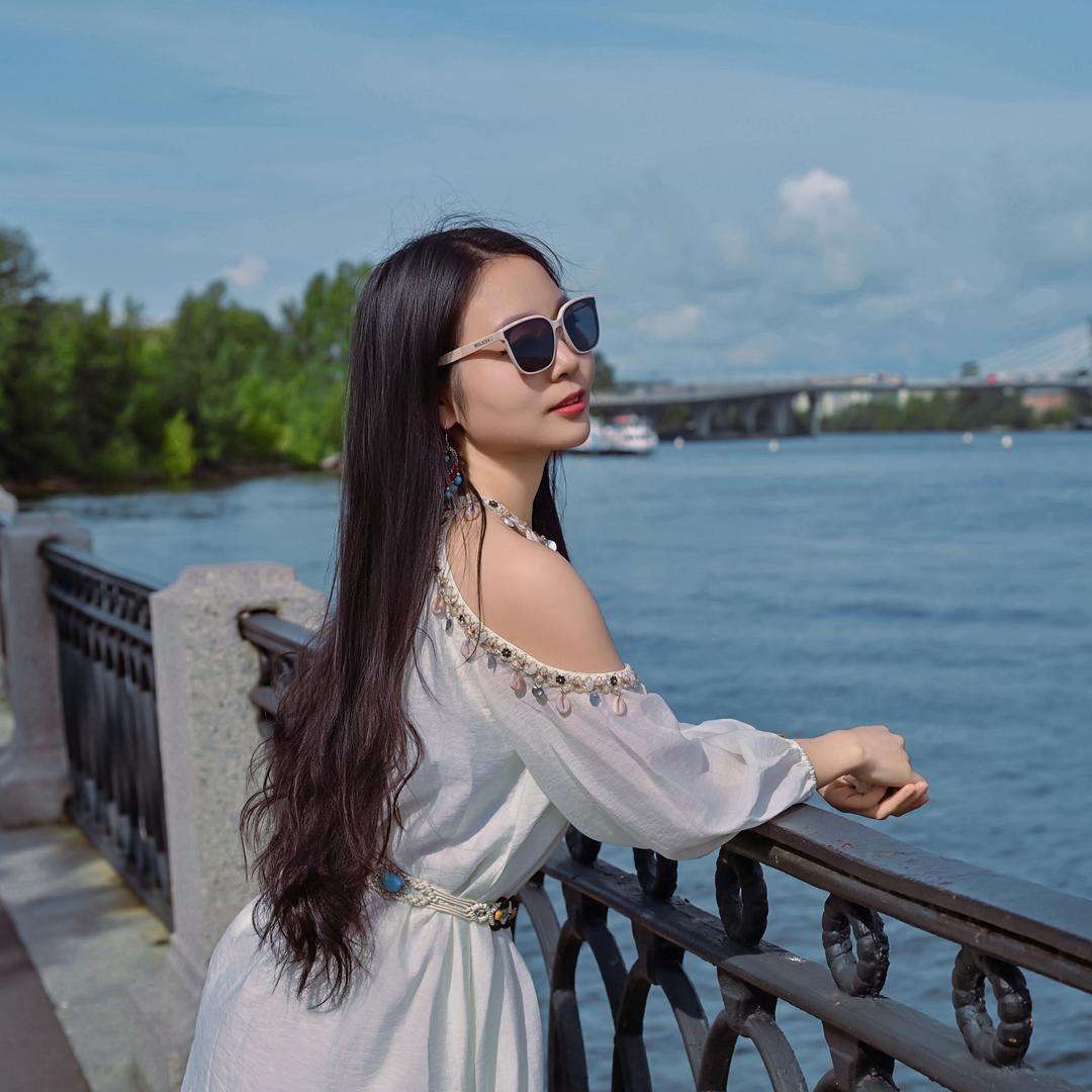 美人鱼🧜（打不赢安娜）