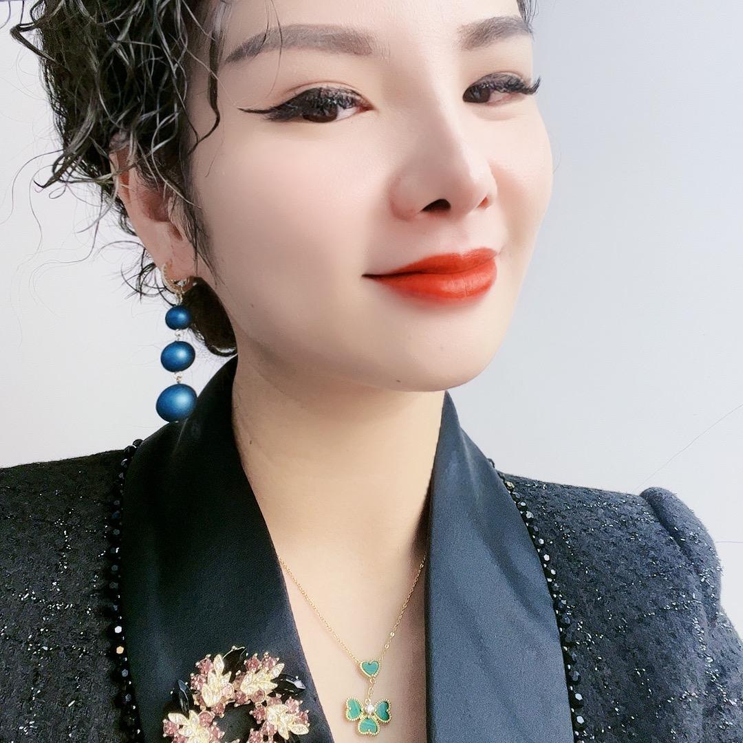 糖糖服饰专卖店