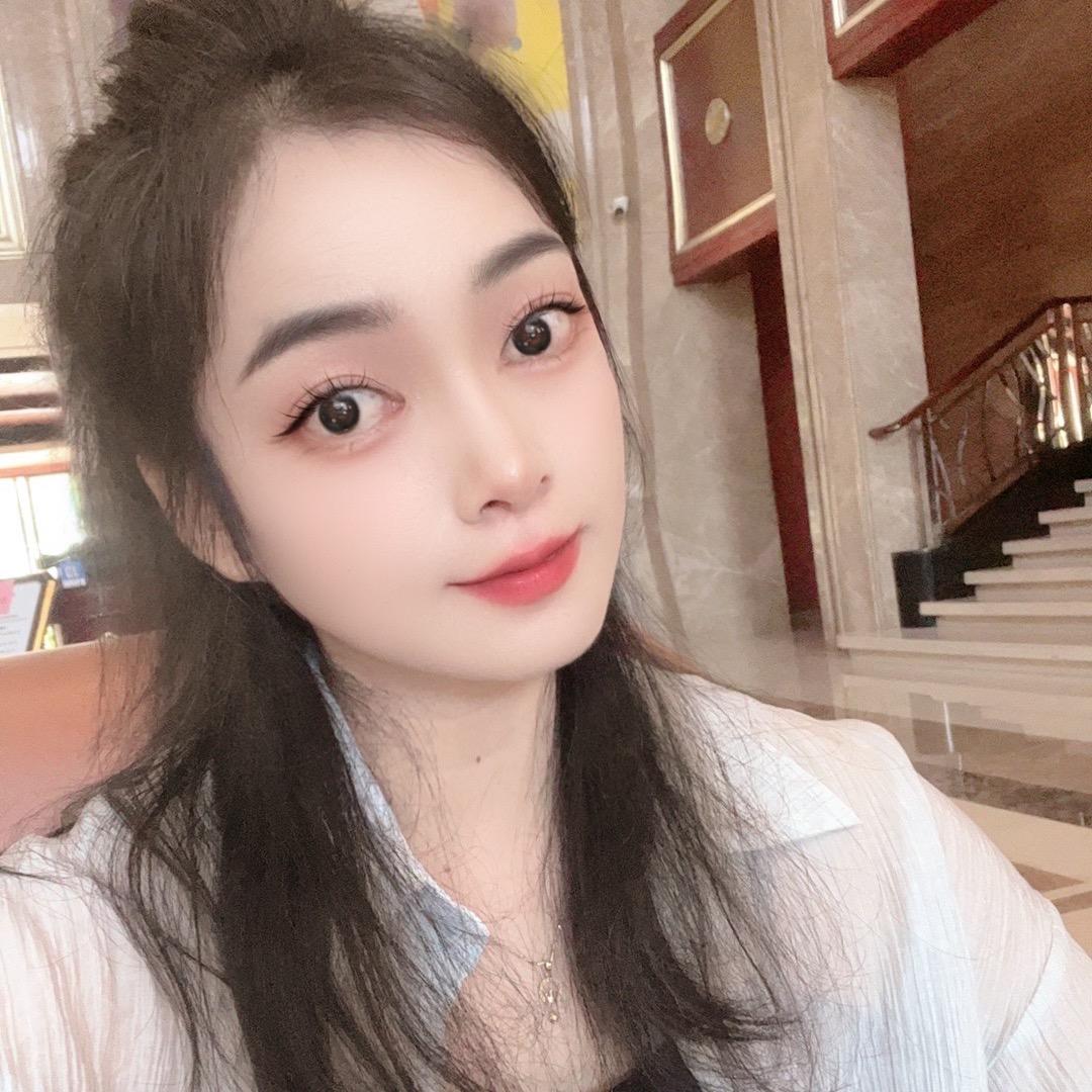 纯美造型美发美容半永久化妆官方号