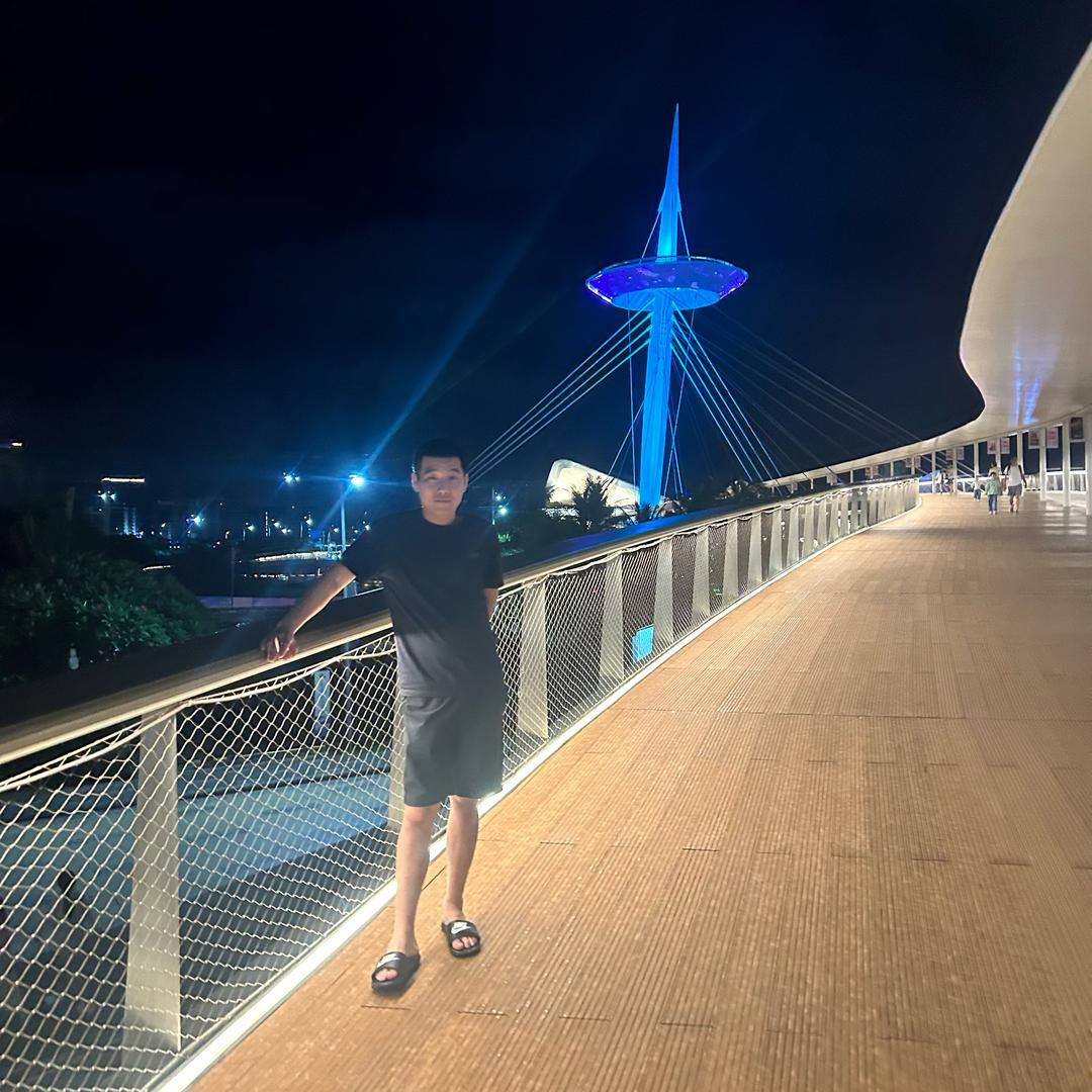 嗯，