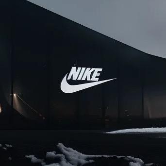 滔搏惠州港惠NIKE RISE 750